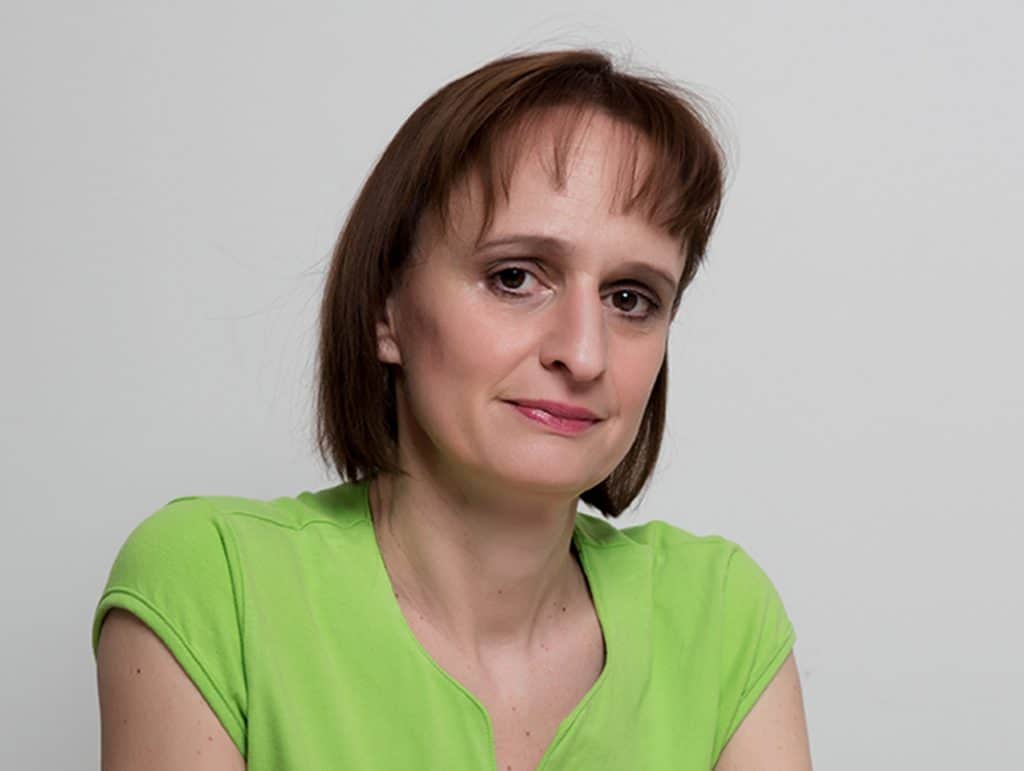 Mgr. Lenka Raszyková